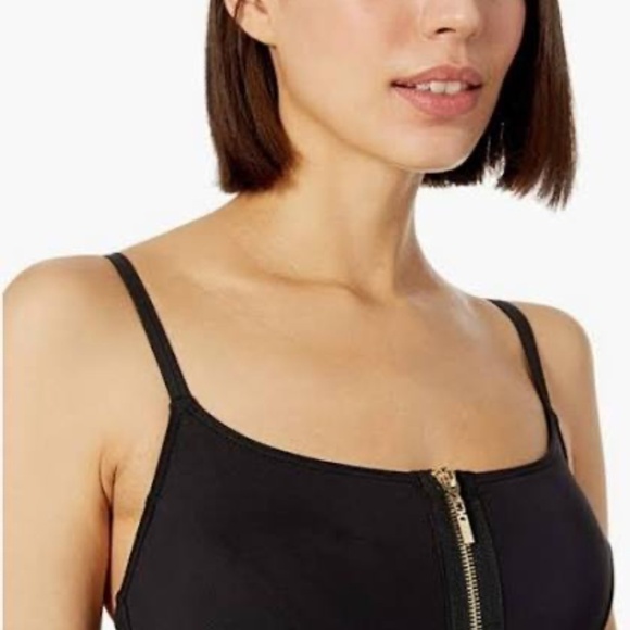 New! La Blanca Swim one piece black suit 19690 - Picture 2 of 16